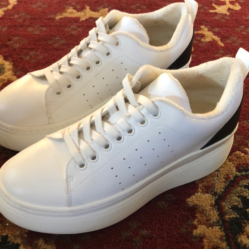 Steve Madden sneakers